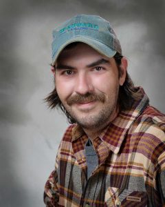 Professional headshot photo of Mike Kern